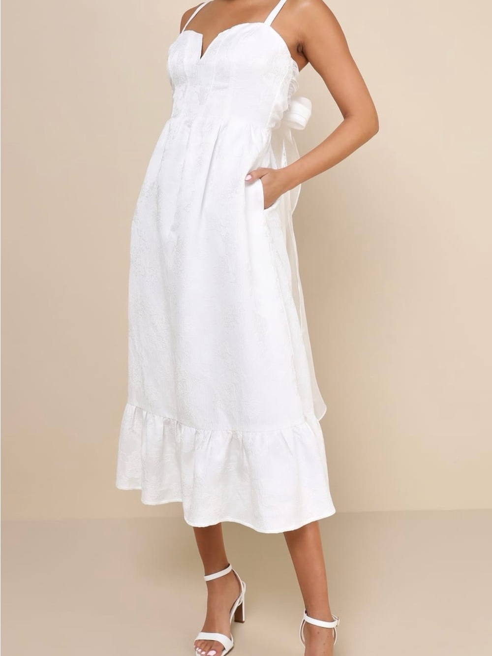 LULU’S NWT White floral jacquard midi dress with POCKETS